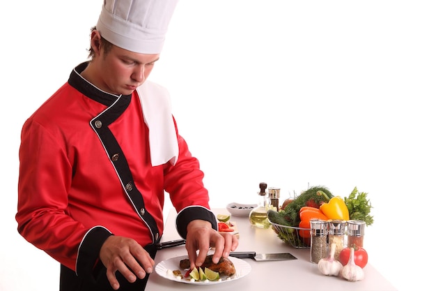 Kucharz przygotowujący potrawę