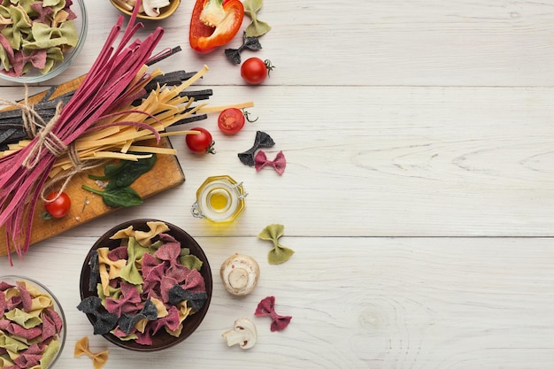 Deska z daniami i przyprawami